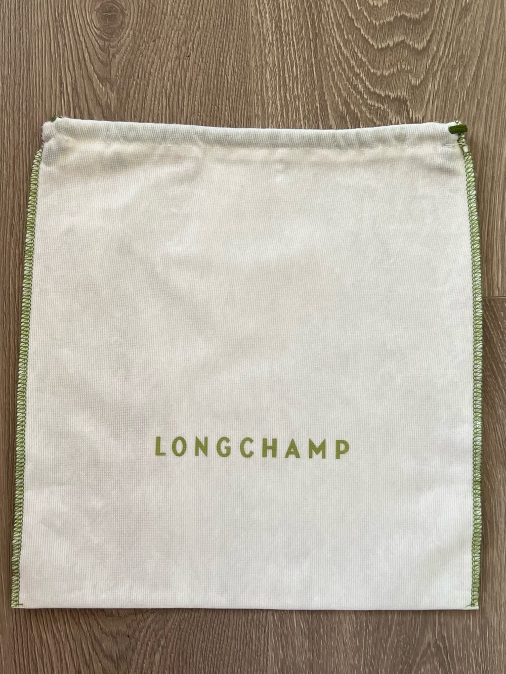 Longchamp dust bags (C535)